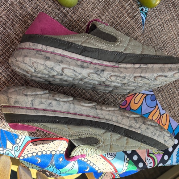 Merrell Quilted Slip-On Sneakers - Olive and Pink - Picture 4 of 5